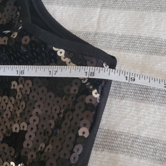 Frank Lyman Sequined Tank - Picture 6 of 8